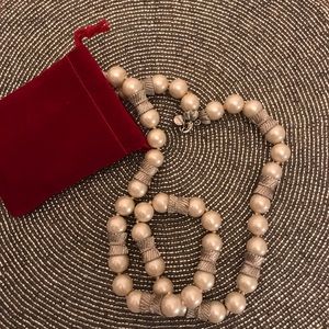 Long pearl necklace